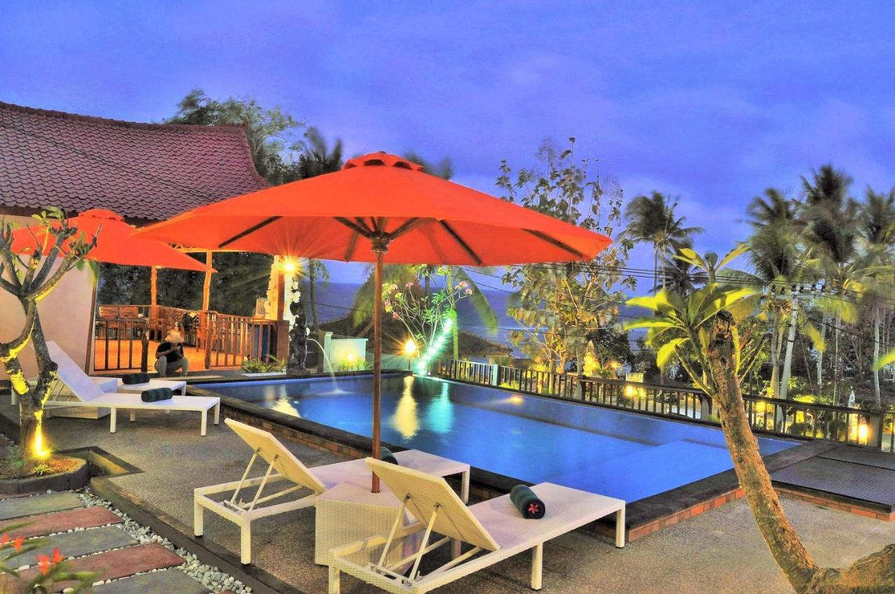 Surya Chandra Beach Bungalow Batununggul Dış mekan fotoğraf