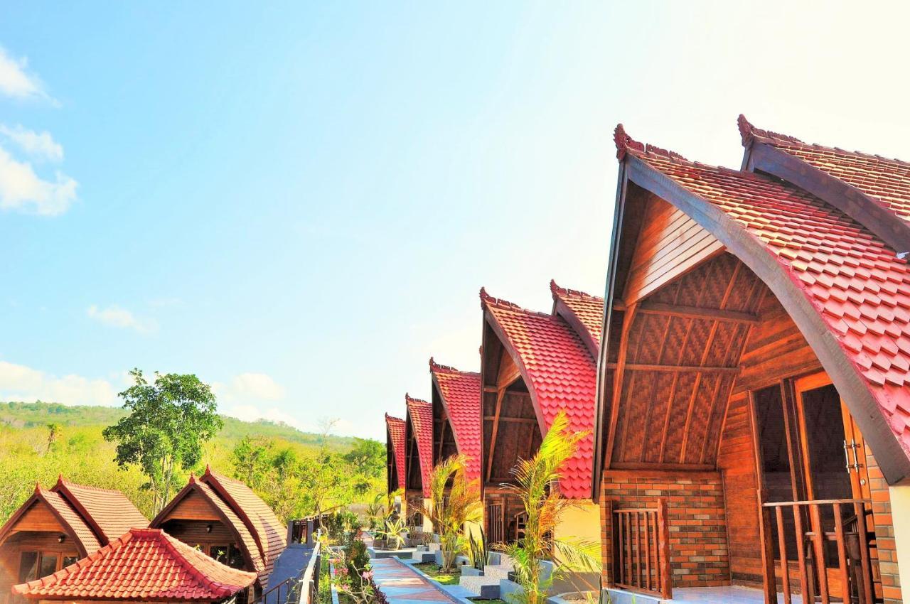 Surya Chandra Beach Bungalow Batununggul Dış mekan fotoğraf