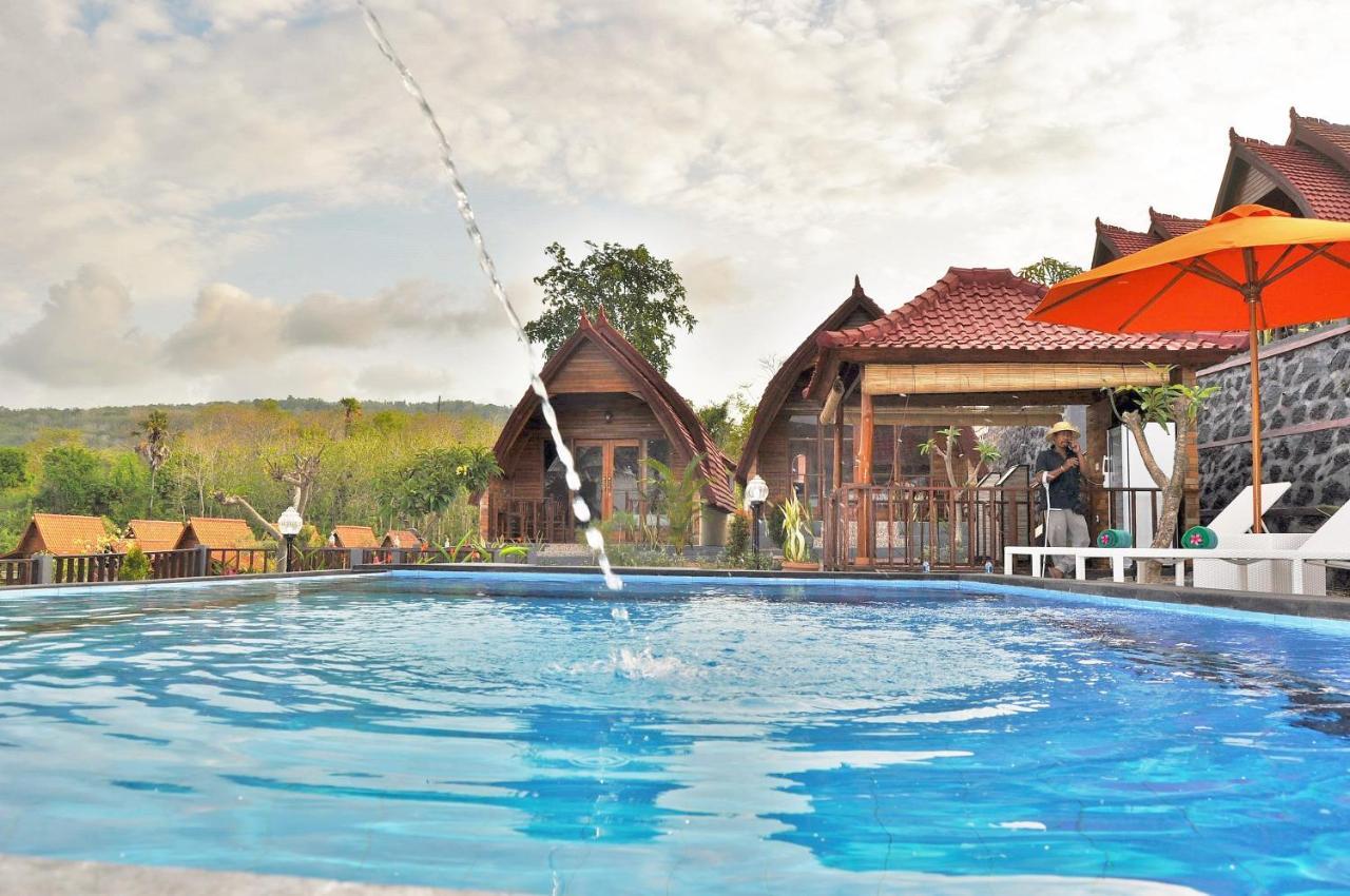 Surya Chandra Beach Bungalow Batununggul Dış mekan fotoğraf