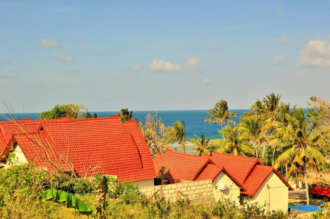 Surya Chandra Beach Bungalow Batununggul Dış mekan fotoğraf