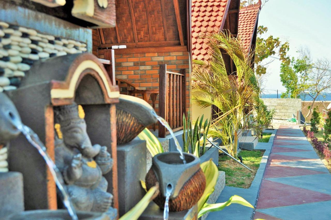 Surya Chandra Beach Bungalow Batununggul Dış mekan fotoğraf