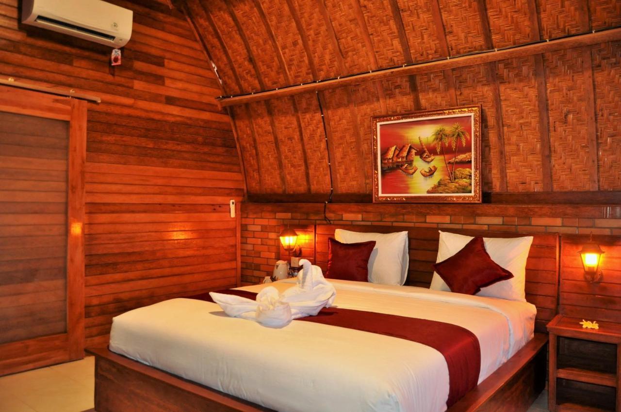 Surya Chandra Beach Bungalow Batununggul Dış mekan fotoğraf