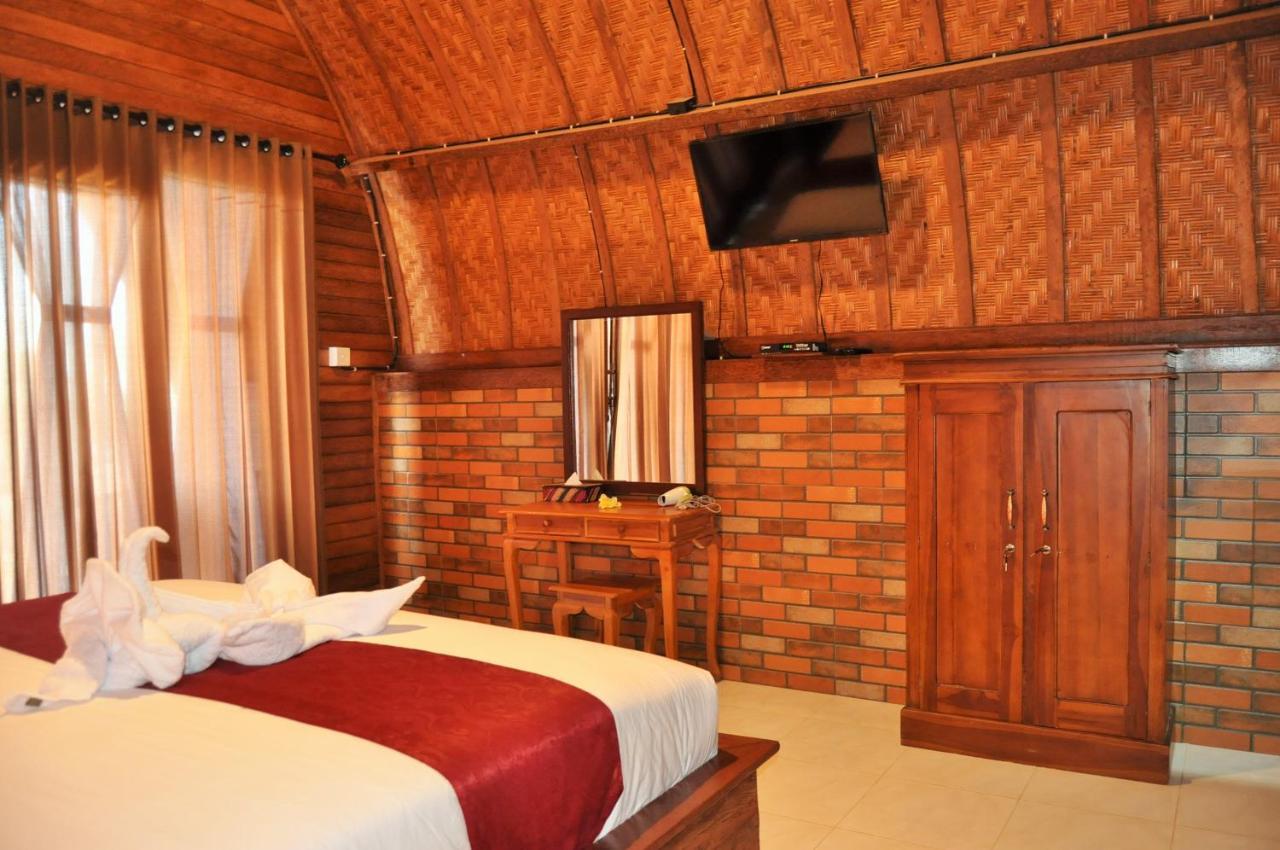 Surya Chandra Beach Bungalow Batununggul Dış mekan fotoğraf