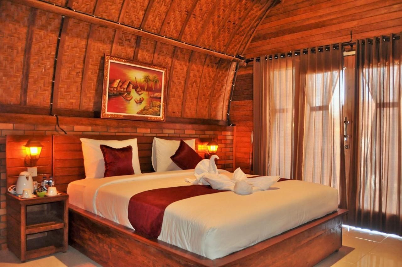 Surya Chandra Beach Bungalow Batununggul Dış mekan fotoğraf