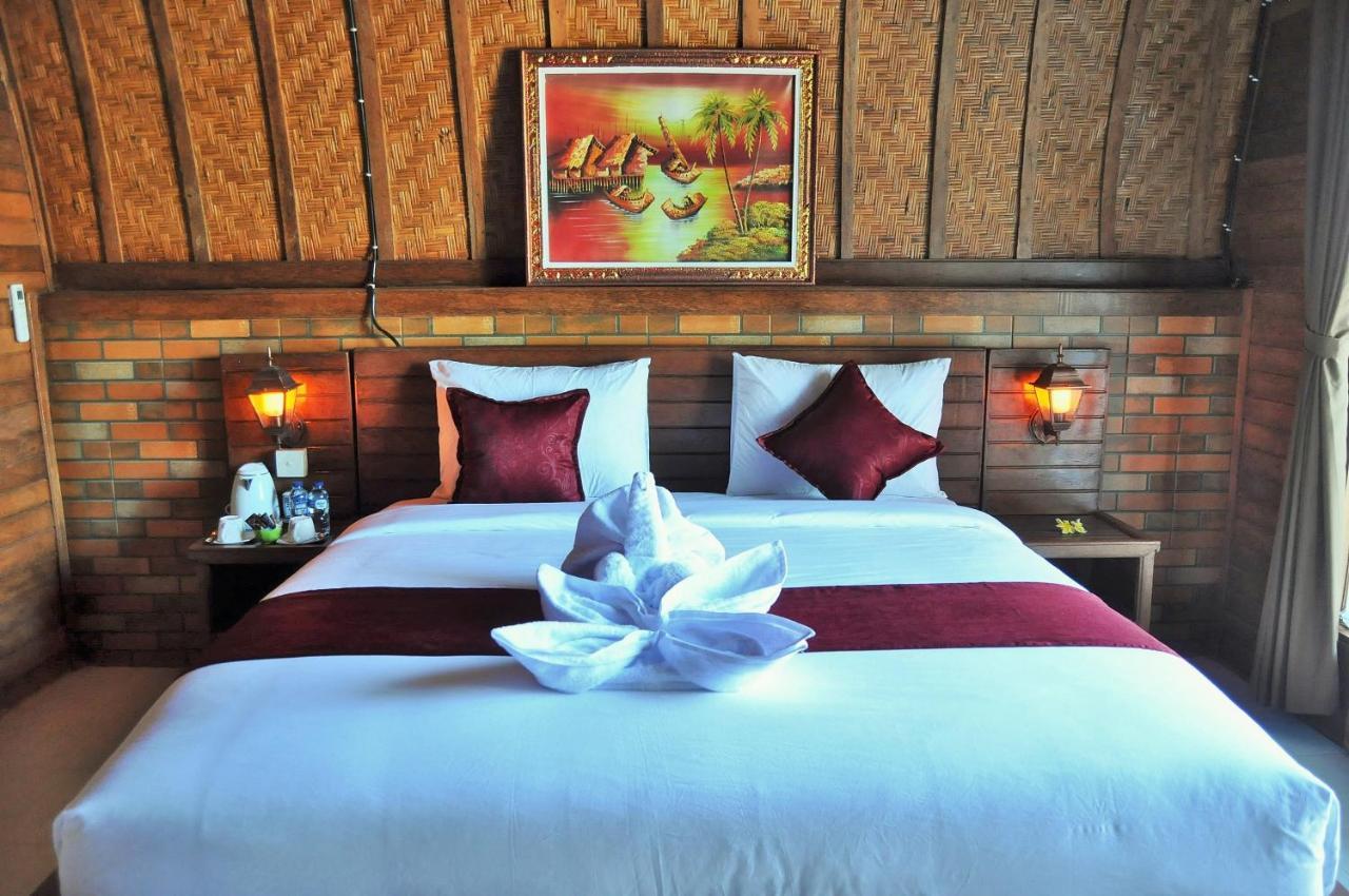Surya Chandra Beach Bungalow Batununggul Dış mekan fotoğraf